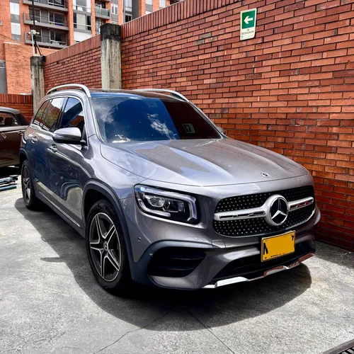 Mercedes-Benz GLB 200 7 puestos