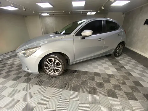Mazda 2 Grand Touring Lx 1.5 At - 2018