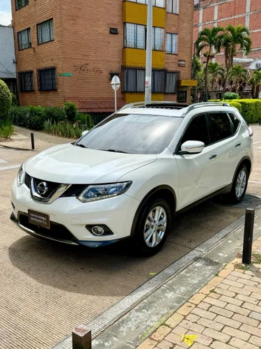 Nissan X-Trail Advance 2015