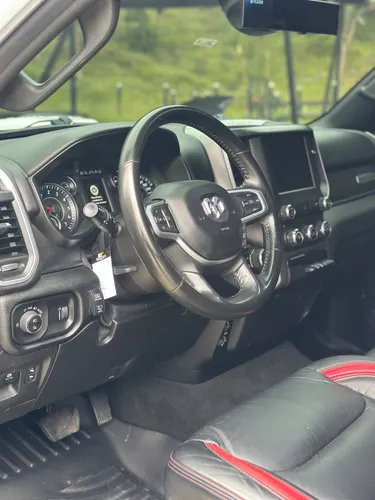 DODGE RAM 1500