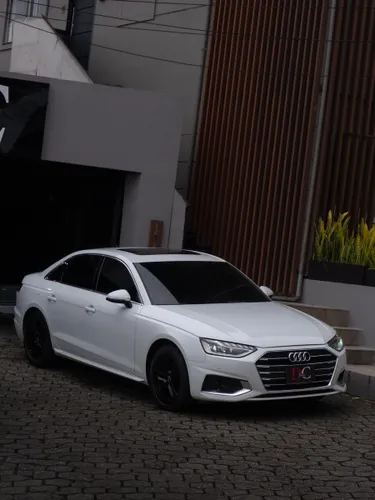 Audi A4 Advance Híbrido 2023