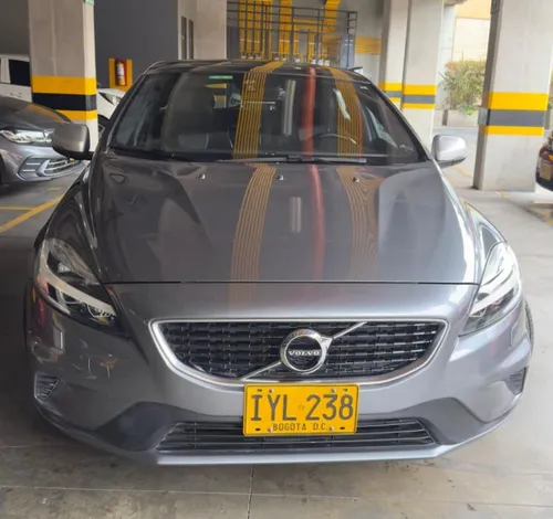 VOLVO V40 T4 R-DESIGN - 2017