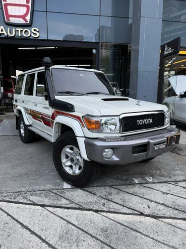 Toyota Land Cruiser VDJ76L 2018 blindada