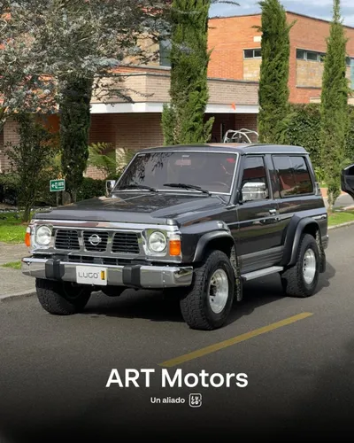 Nissan Patrol Y60 SGL 1993 Mecánico 4x4 3p