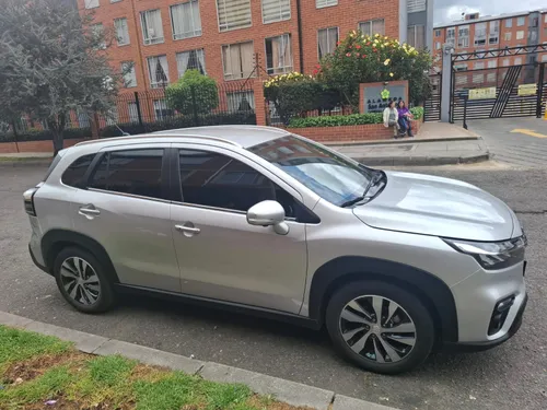 Suzuki scross