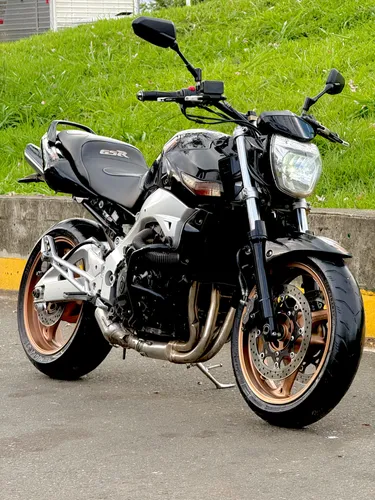 Suzuki GSR 600 2007