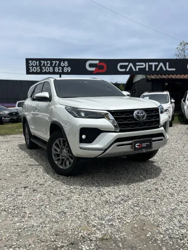 Toyota Fortuner SRV