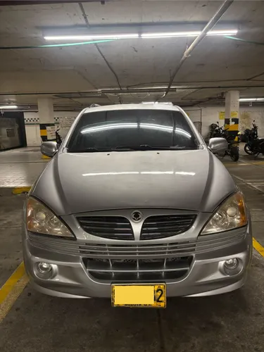 VENDO CAMIONETA SSANG YOUNG KYRON 4 X 4 AUTOMATICA DIESEL