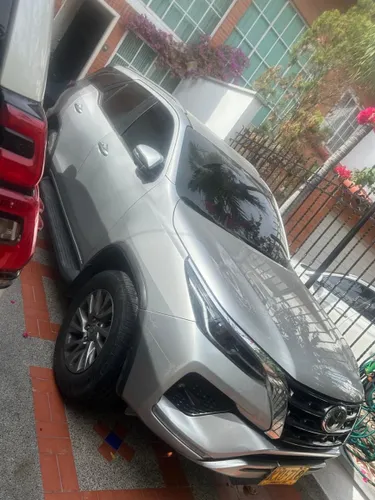 Toyota Fortuner SRV 2022