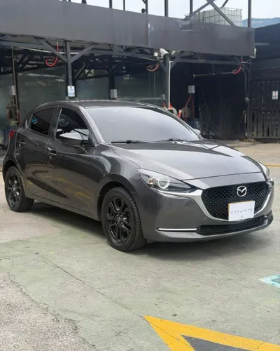 MAZDA 2 GRAND TOURING LX 2021