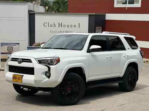 Toyota 4Runner 2021 sr5