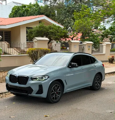 BMW X4 MODELO 2022