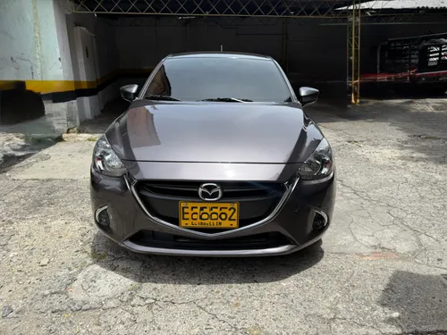 MAZDA 2  GRAN TOURING 2019