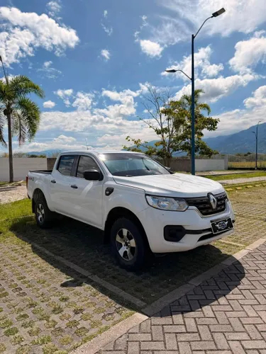 RENAULT ALASKAN 2022