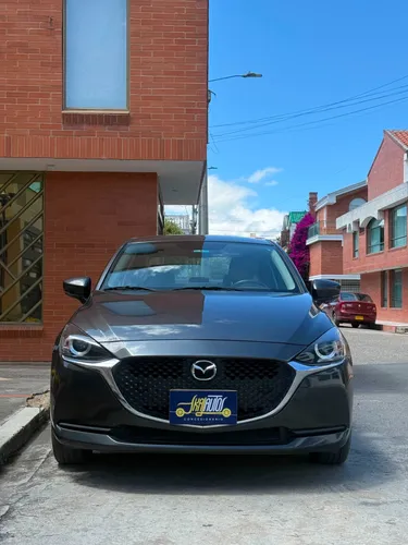 MAZDA 2 TOURING 1.5
