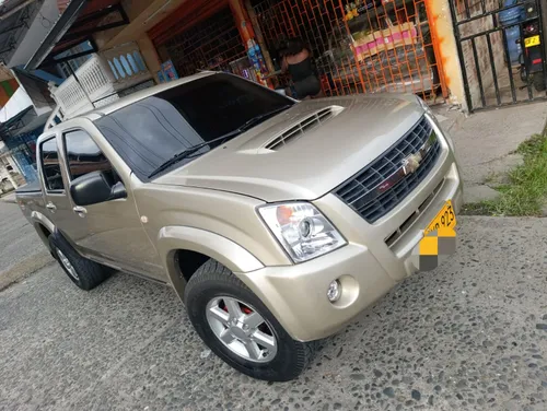 Chevrolet dmax 2012 MT 4x4