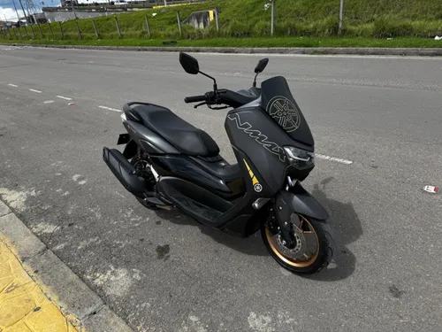 YAMAHA N-Max 155 Connected
