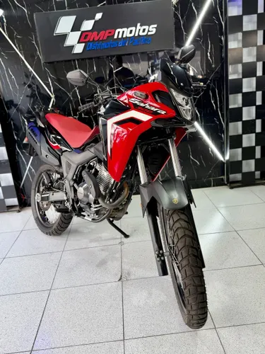 HONDA SAHARA 300 2025
