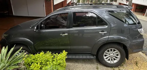 Toyota Fortuner 4x4 2.7 modelo 2013