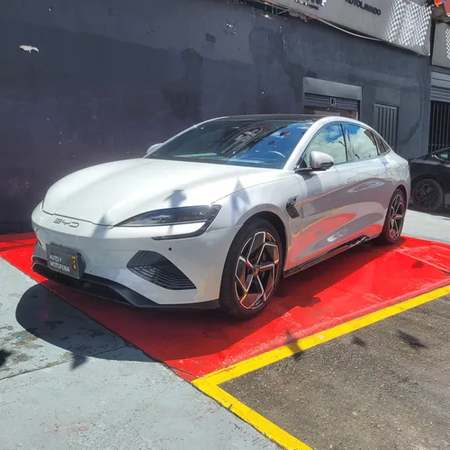 BYD Seal Modelo 2024