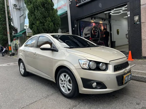 CHEVROLET SONIC LT MECANICO