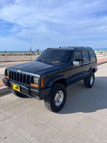 Jeep cherokee 4.0 Aut Mod.1999