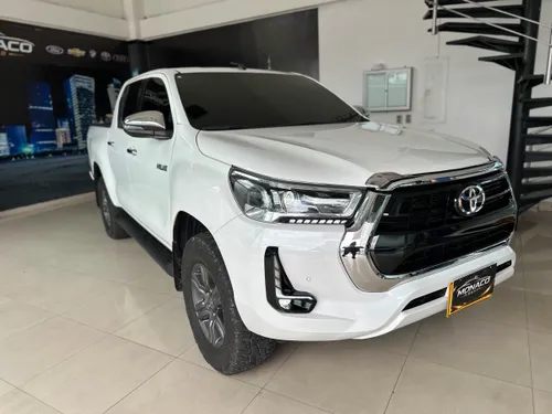 Toyota Hilux 2023 Diesel 2.4 BLINDAJE II pls