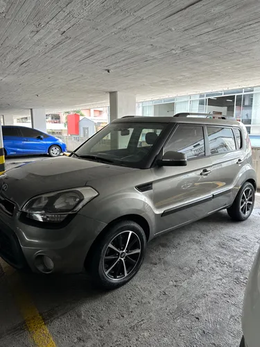 Kia Soul six pack