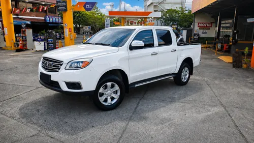 Jac T6