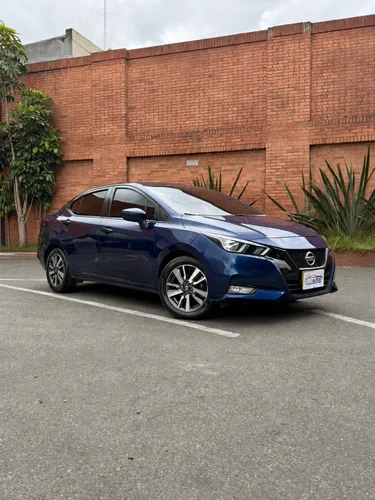NISSAN VERSA ADVANCE MT 2021