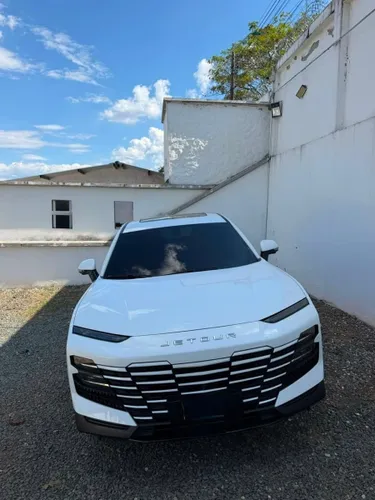 Jetour 2024 1.5 turbo