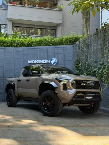 Toyota Tacoma TRD Sport 4WD