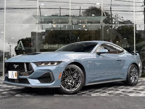 Ford Mustang GT Premium Performance