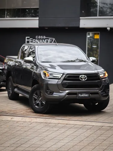 Toyota Hilux 2.4 Diesel 2023