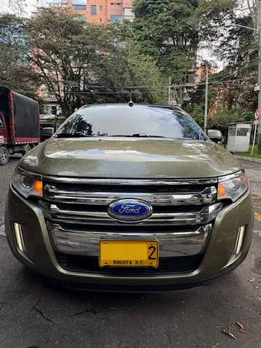 Ford EDGE Limited 2012