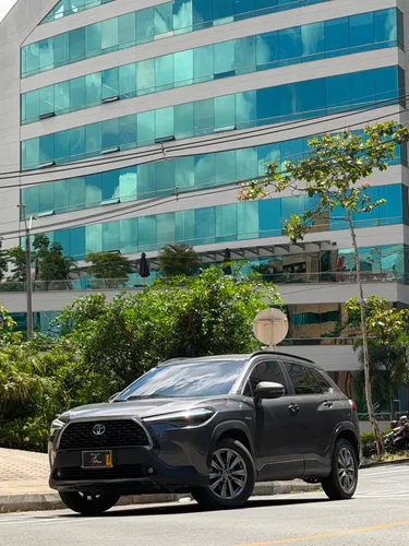 Toyota Corolla Cross Xe-i Hybrid 1.8CC