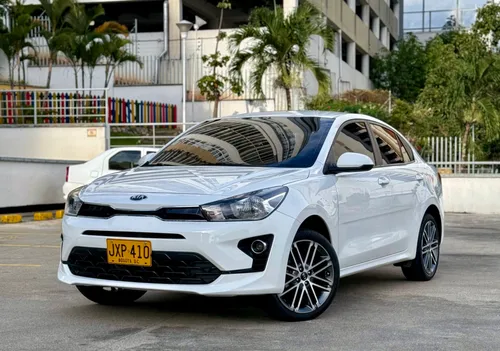 KIA RIO VIBRANT MT 2022