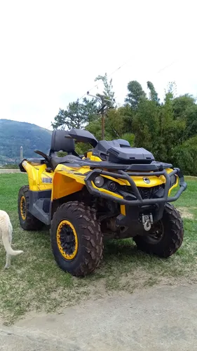 Cuatrimoto Can-Am Outlander