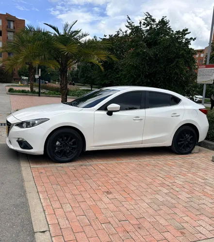 Mazda 3 Touring 2017