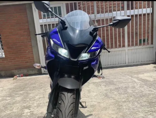 Yamaha R15 v3 2020
