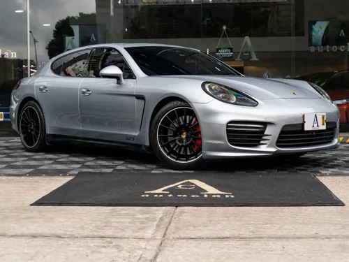 Porsche Panamera GTS