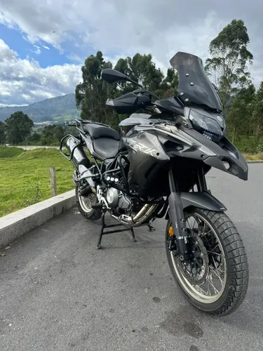 BENELLI TRK 502 X