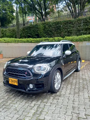 Mini Cooper countryman