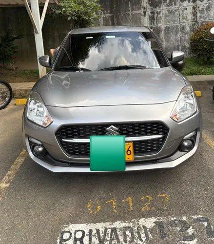 Suzuki Swift híbrido 2022