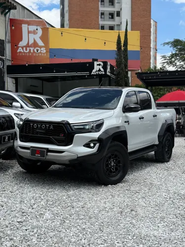 TOYOTA HILUX GR 2023  2.8 DIÉSEL