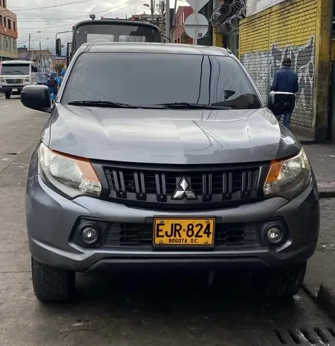 Mitsubishi L200 modelo 2019 4X4 Diesel