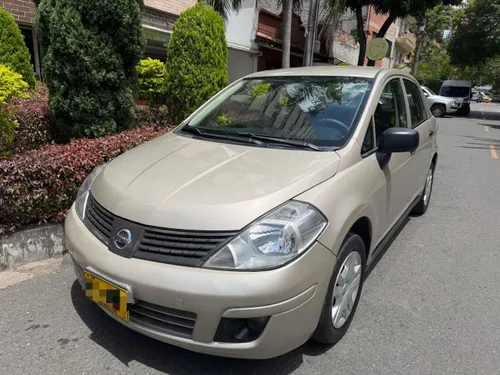 Nissan Tiida Sedan Mecánico 2011