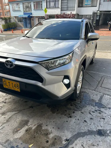 Toyota RAV 4 2020 XLE