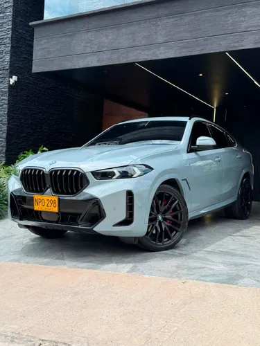 BMW x6 40i híbrida 2024 paquete M completo