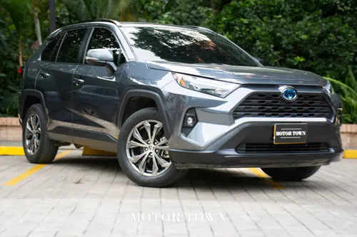 TOYOTA RAV4 Xle HÍBRIDA 2024